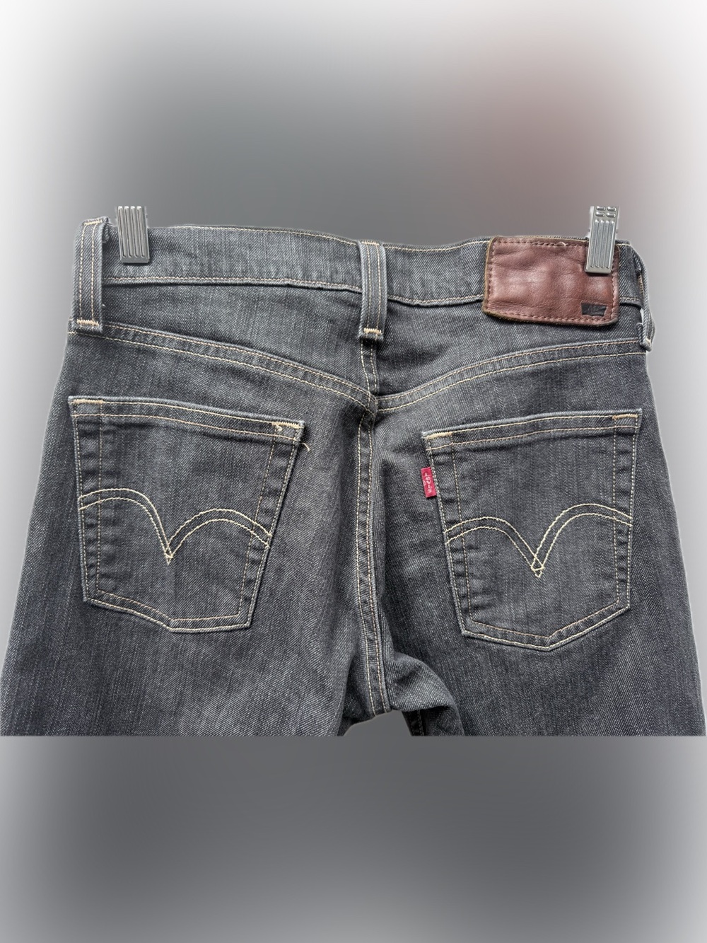 LEVI’s 514 Slim Straight